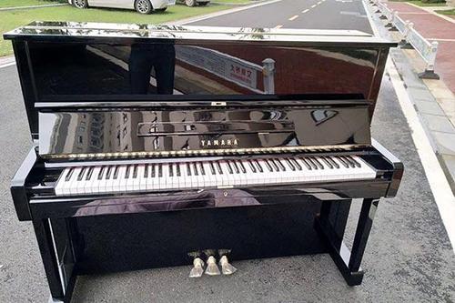 上海徐汇搬家分享钢琴搬运的注意事项